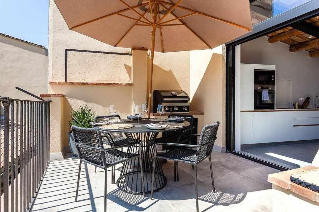 ז'ירונה Velo Vern 3 Luxury Penthouse W Views Of City Wall מראה חיצוני תמונה