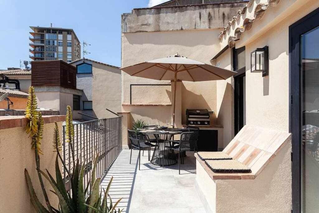 ז'ירונה Velo Vern 3 Luxury Penthouse W Views Of City Wall מראה חיצוני תמונה