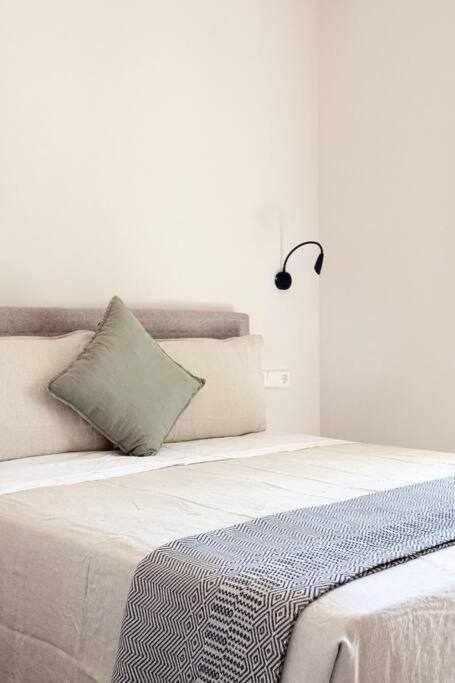 ז'ירונה Velo Vern 3 Luxury Penthouse W Views Of City Wall מראה חיצוני תמונה